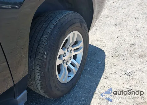 2018 Chevrolet Suburban Lt z USA, uszkodzony, nr VIN 1GNSKHKC8JR370920